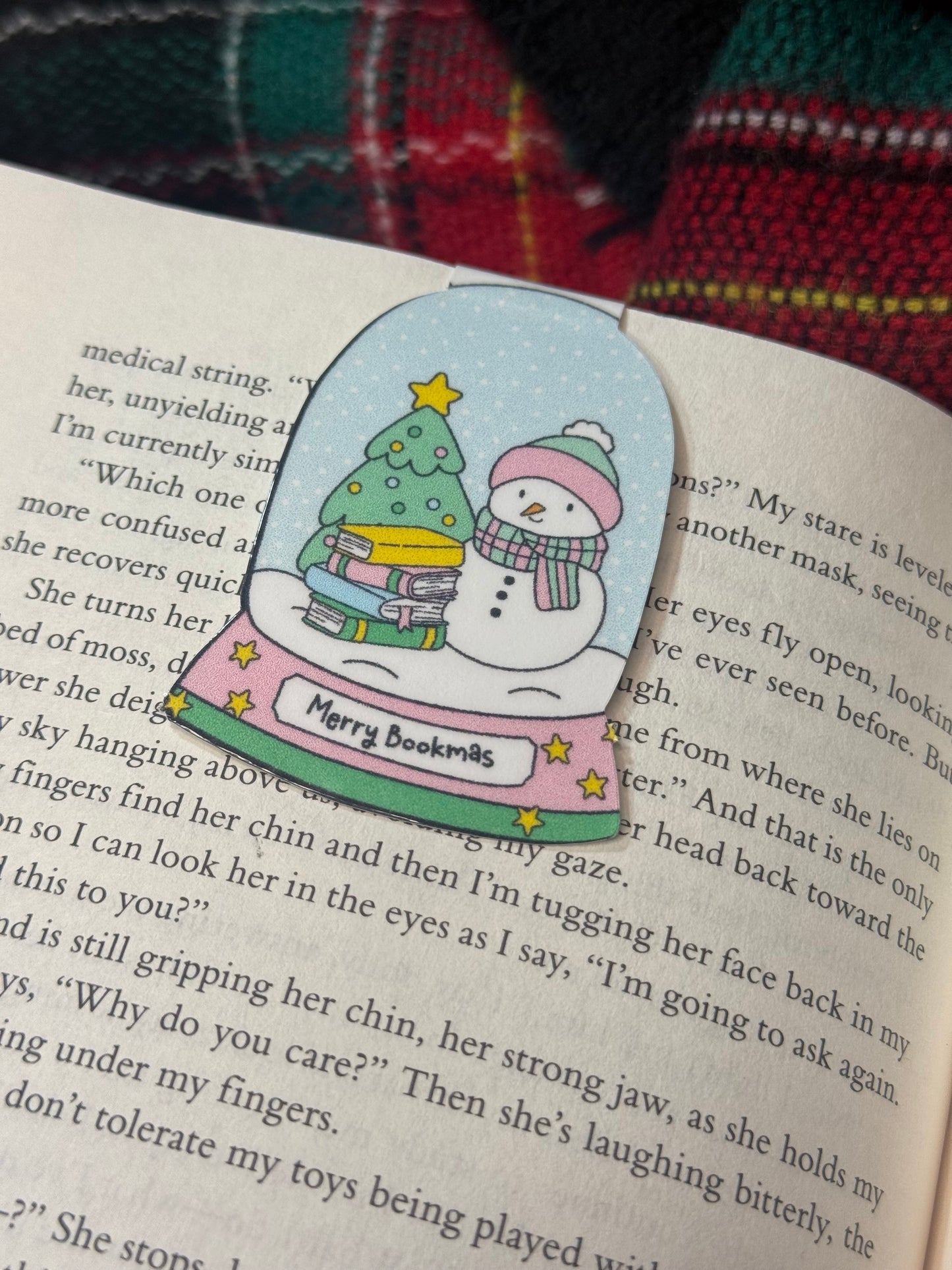 Snowman snowglobe magnetic bookmark