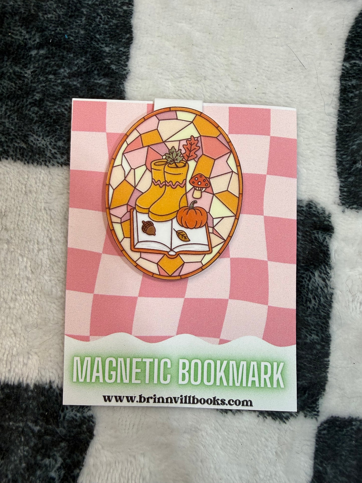Cozy stained glass magnetic bookmark