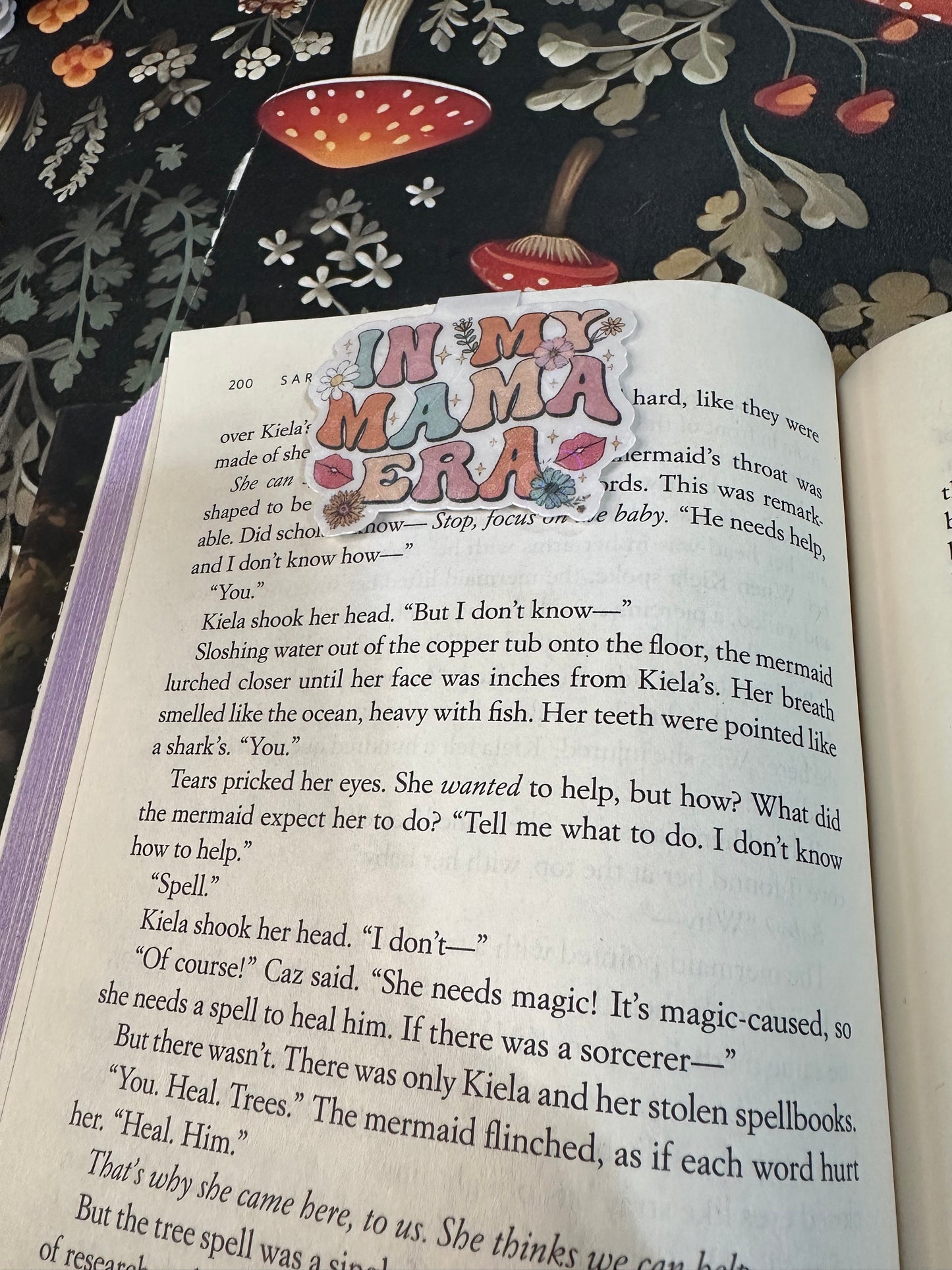 Mama era magnetic bookmark