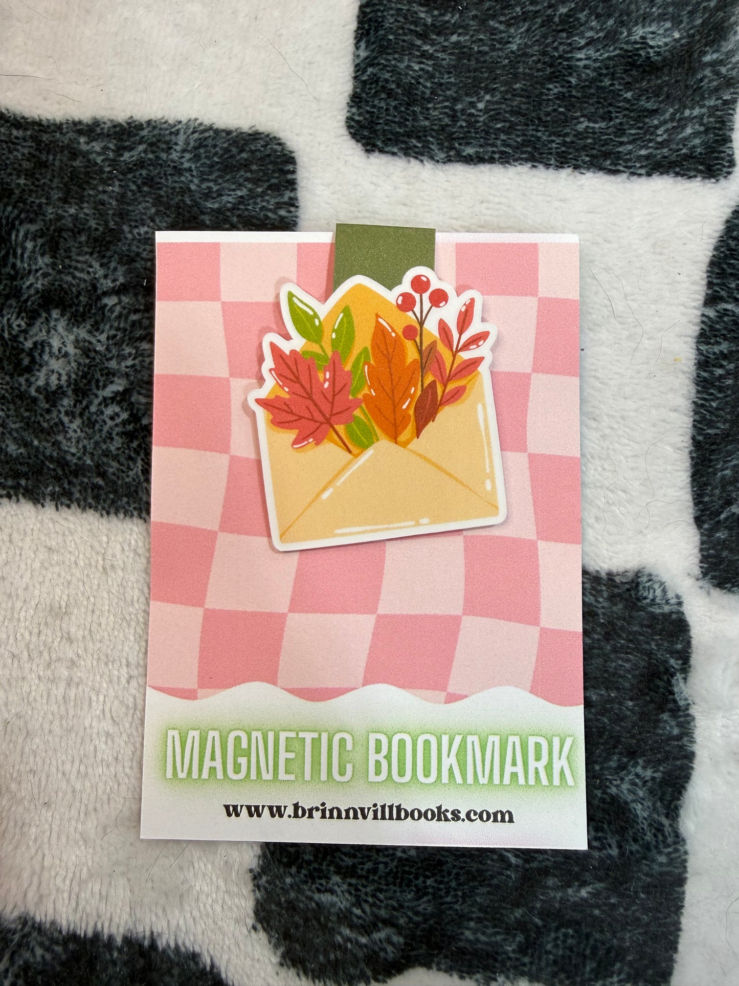 Autumn letter magnetic bookmark